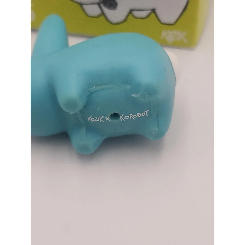 Kidrobot SMORKIN'‎ LABBIT Series 2 LIGHT BLUE Mini Vinyl Figure 1.5